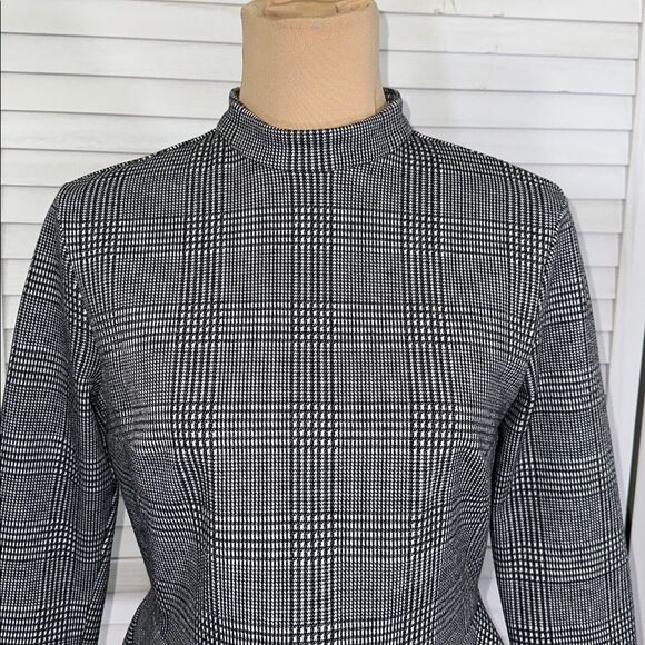 Lord & Taylor Peplum Top Size Medium NWOT Houndstooth - Picture 4 of 12